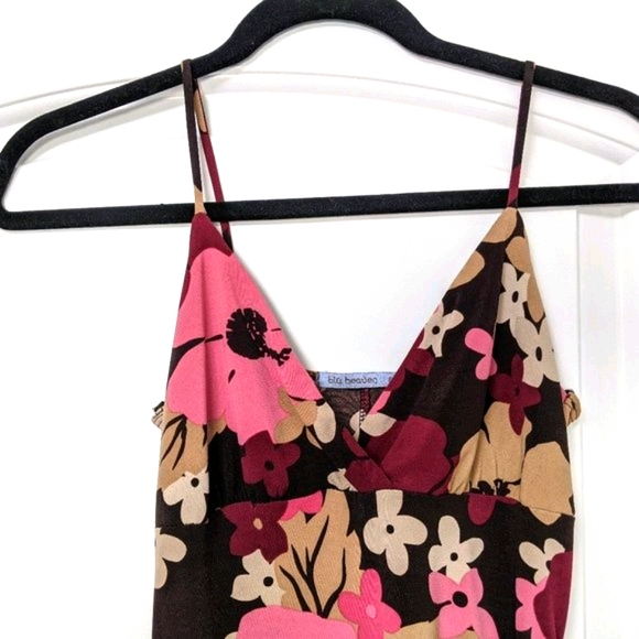 NWOT Beautiful Flower Print Midi Dress - Picture 4 of 11